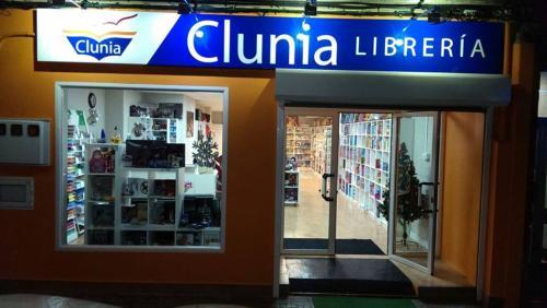 Clunia